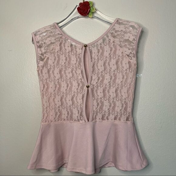 OBOE OBOE OBEO Lace Peplum Blouse/Top Large in BlushPink - Picture 2 of 7